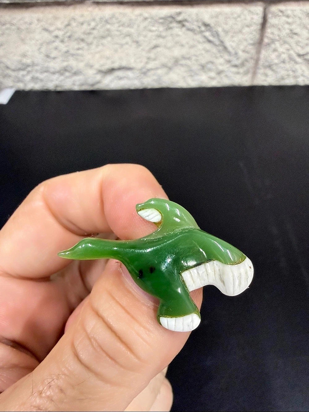 Genuine Green Jade Carved Bird in Flight Brooch White Inlay Vintage Style Pin